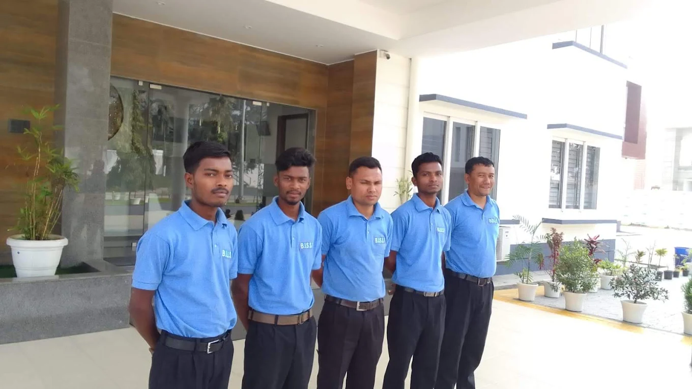 Personal bodyguard service